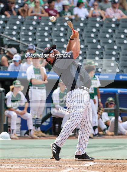 Thumbnail 1 in Valley Mills vs. New Home (UIL 2A Baseball Semifinal) photogallery.