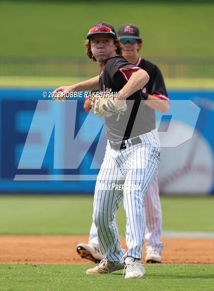 Thumbnail 2 in Valley Mills vs. New Home (UIL 2A Baseball Semifinal) photogallery.