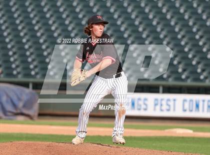 Thumbnail 2 in Valley Mills vs. New Home (UIL 2A Baseball Semifinal) photogallery.