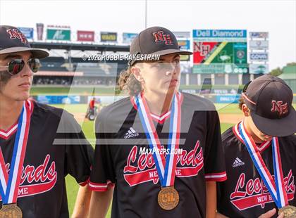 Thumbnail 2 in Valley Mills vs. New Home (UIL 2A Baseball Semifinal) photogallery.