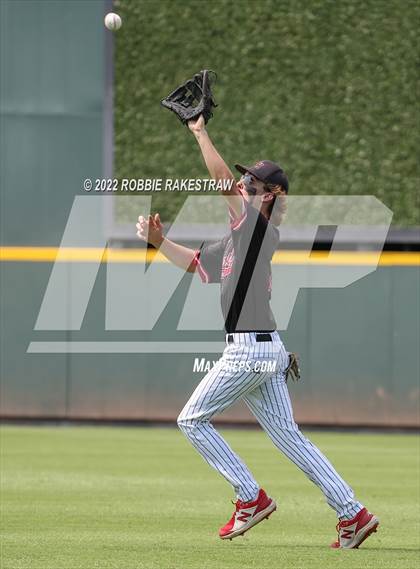 Thumbnail 3 in Valley Mills vs. New Home (UIL 2A Baseball Semifinal) photogallery.