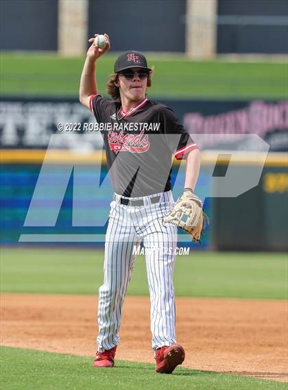 Thumbnail 1 in Valley Mills vs. New Home (UIL 2A Baseball Semifinal) photogallery.