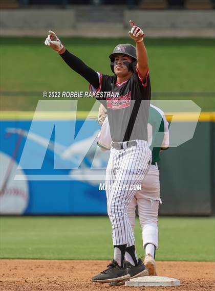 Thumbnail 1 in Valley Mills vs. New Home (UIL 2A Baseball Semifinal) photogallery.