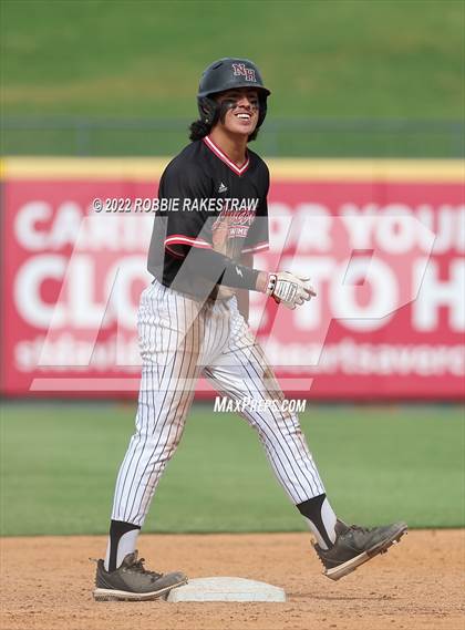 Thumbnail 1 in Valley Mills vs. New Home (UIL 2A Baseball Semifinal) photogallery.