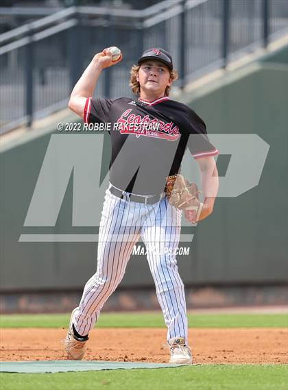 Thumbnail 1 in Valley Mills vs. New Home (UIL 2A Baseball Semifinal) photogallery.
