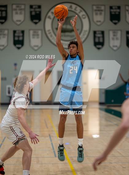 Thumbnail 3 in Sacred Heart Prep vs. Valley Christian photogallery.