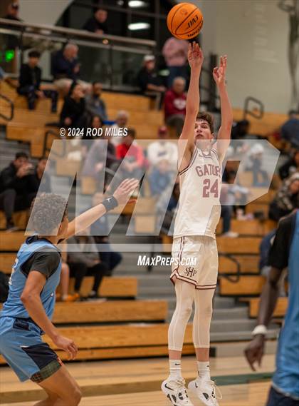 Thumbnail 2 in Sacred Heart Prep vs. Valley Christian photogallery.