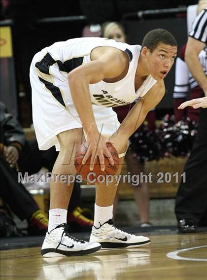 Thumbnail 2 in Archbishop Mitty vs. Woodcreek (CIF NorCal D2 Regional Final) photogallery.