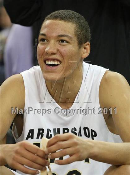 Thumbnail 3 in Archbishop Mitty vs. Woodcreek (CIF NorCal D2 Regional Final) photogallery.