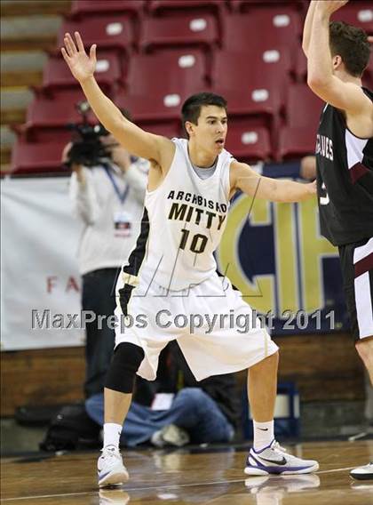Thumbnail 2 in Archbishop Mitty vs. Woodcreek (CIF NorCal D2 Regional Final) photogallery.