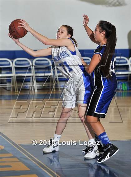 Thumbnail 3 in Diamond Ranch @ Charter Oak photogallery.