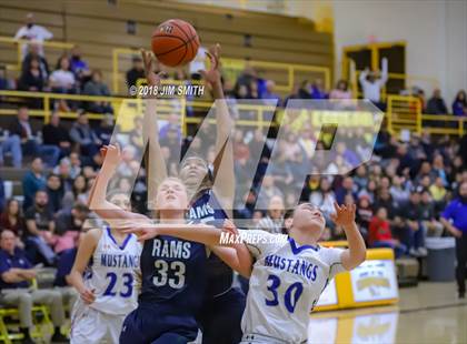 Thumbnail 3 in West Mesa vs. Rio Rancho (APS Metro Tournament) photogallery.