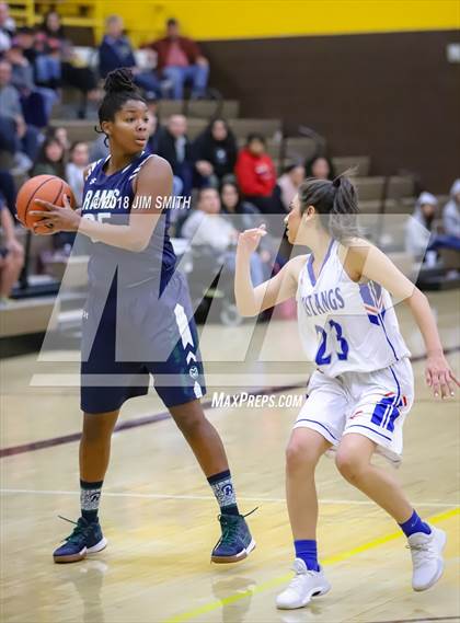 Thumbnail 2 in West Mesa vs. Rio Rancho (APS Metro Tournament) photogallery.