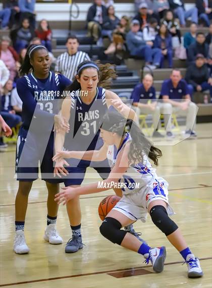 Thumbnail 1 in West Mesa vs. Rio Rancho (APS Metro Tournament) photogallery.