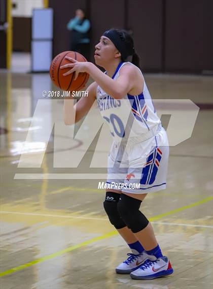 Thumbnail 2 in West Mesa vs. Rio Rancho (APS Metro Tournament) photogallery.
