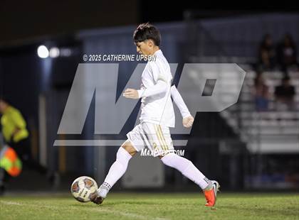 Thumbnail 2 in Sparks @ Reed photogallery.