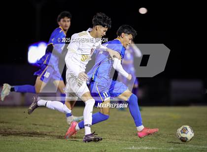 Thumbnail 2 in Sparks @ Reed photogallery.