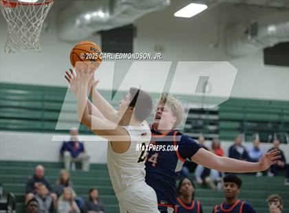 Thumbnail 3 in Hendersonville vs. Beech photogallery.