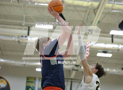Thumbnail 1 in Hendersonville vs. Beech photogallery.