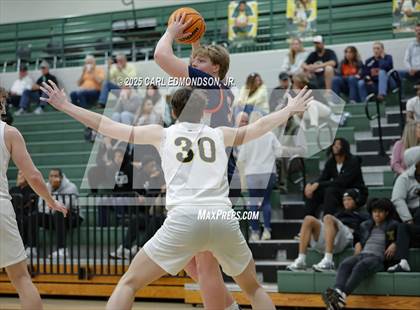 Thumbnail 2 in Hendersonville vs. Beech photogallery.