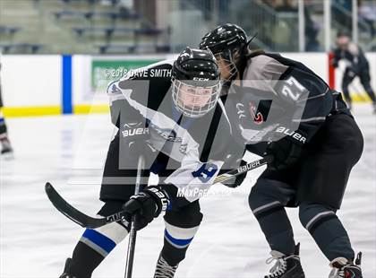 Thumbnail 2 in Cap City Cougars @ Lakeshore Lightning photogallery.