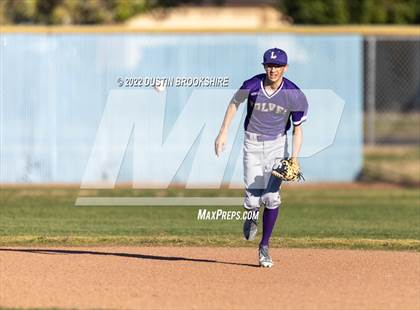 Thumbnail 1 in Sierra vs. Livingston photogallery.