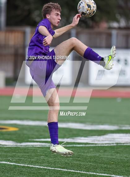 Thumbnail 3 in Kinkaid vs. Cooper photogallery.