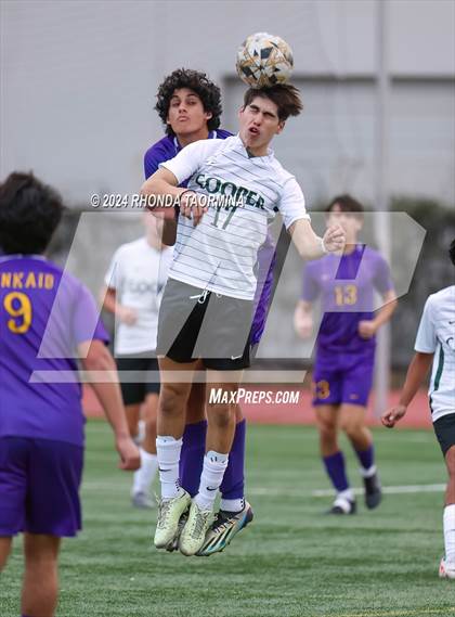 Thumbnail 2 in Kinkaid vs. Cooper photogallery.