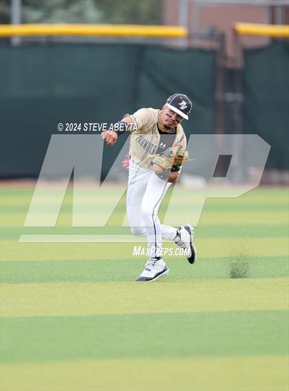 Thumbnail 3 in Grandview vs. Prairie View (CHSAA 5A 3rd Round Consolation) photogallery.