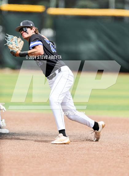 Thumbnail 1 in Grandview vs. Prairie View (CHSAA 5A 3rd Round Consolation) photogallery.