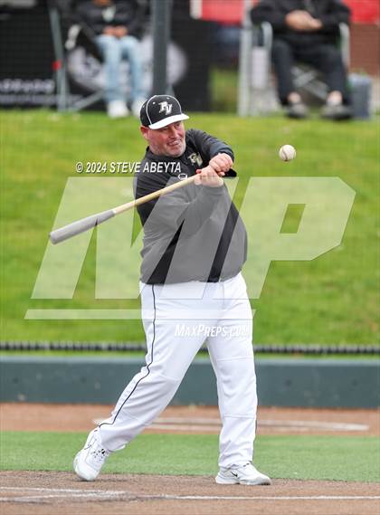Thumbnail 3 in Grandview vs. Prairie View (CHSAA 5A 3rd Round Consolation) photogallery.