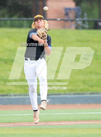 Thumbnail 3 in Grandview vs. Prairie View (CHSAA 5A 3rd Round Consolation) photogallery.