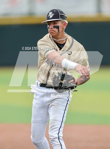 Thumbnail 2 in Grandview vs. Prairie View (CHSAA 5A 3rd Round Consolation) photogallery.
