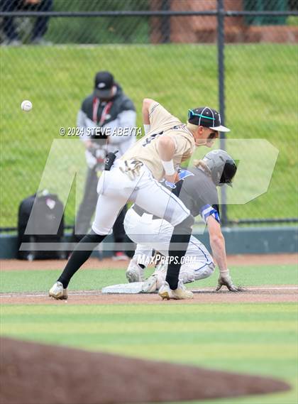 Thumbnail 3 in Grandview vs. Prairie View (CHSAA 5A 3rd Round Consolation) photogallery.
