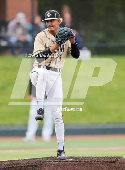 Thumbnail 2 in Grandview vs. Prairie View (CHSAA 5A 3rd Round Consolation) photogallery.