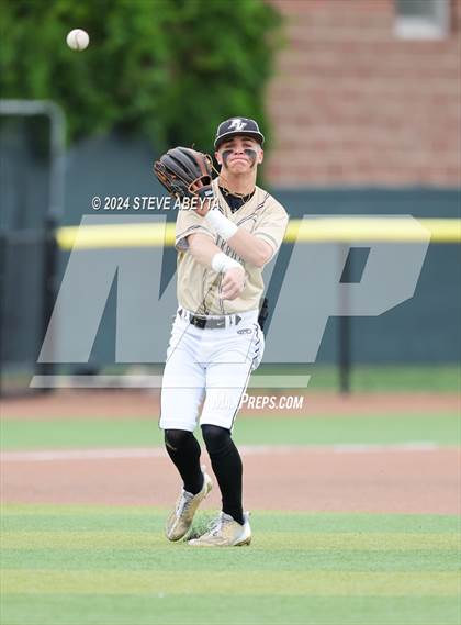 Thumbnail 1 in Grandview vs. Prairie View (CHSAA 5A 3rd Round Consolation) photogallery.