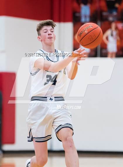 Thumbnail 2 in Liberty Christian vs Marble Falls (2021 Chicken Express Holiday Extravaganza) photogallery.