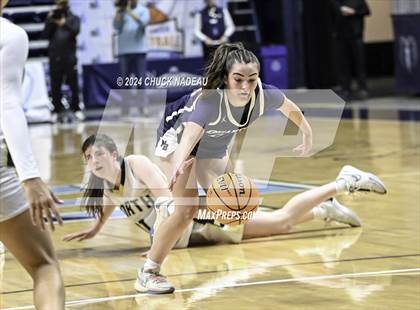 Thumbnail 2 in North Kingstown vs. Moses Brown (RIIL Semifinal) photogallery.