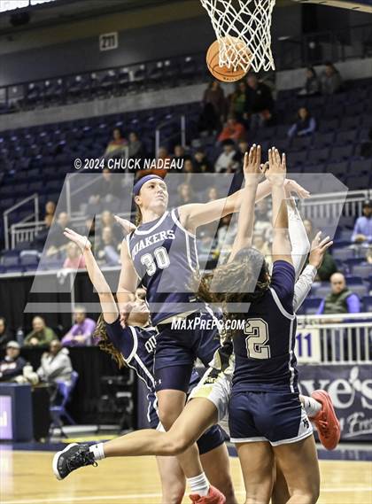 Thumbnail 1 in North Kingstown vs. Moses Brown (RIIL Semifinal) photogallery.