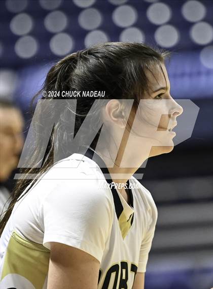 Thumbnail 2 in North Kingstown vs. Moses Brown (RIIL Semifinal) photogallery.