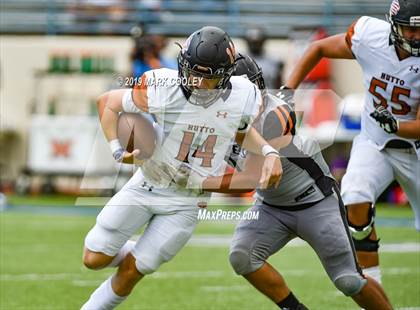 Thumbnail 2 in West Mesquite vs. Hutto photogallery.