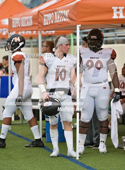 Thumbnail 3 in West Mesquite vs. Hutto photogallery.