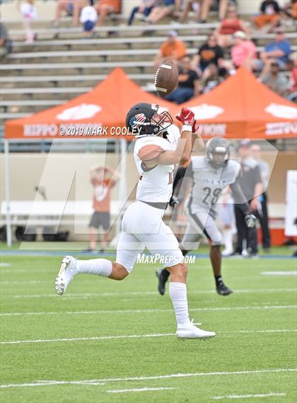Thumbnail 1 in West Mesquite vs. Hutto photogallery.