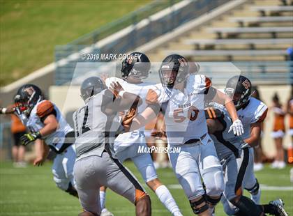 Thumbnail 2 in West Mesquite vs. Hutto photogallery.