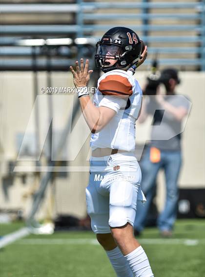 Thumbnail 3 in West Mesquite vs. Hutto photogallery.