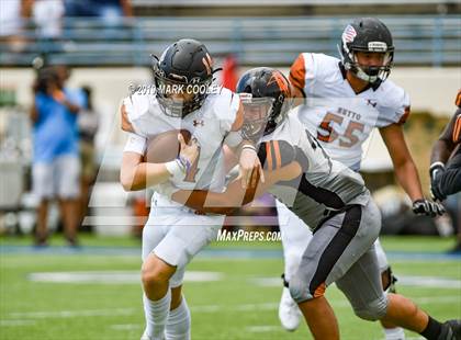 Thumbnail 3 in West Mesquite vs. Hutto photogallery.