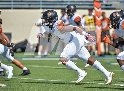 Thumbnail 2 in West Mesquite vs. Hutto photogallery.