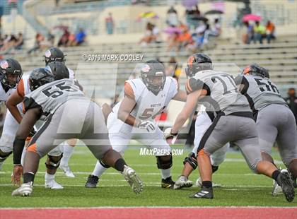 Thumbnail 2 in West Mesquite vs. Hutto photogallery.