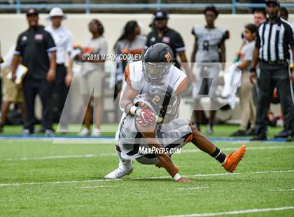Thumbnail 1 in West Mesquite vs. Hutto photogallery.