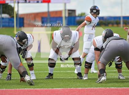 Thumbnail 1 in West Mesquite vs. Hutto photogallery.